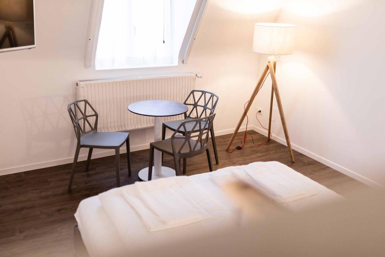 Guesthouse zum Loewen Merano Extérieur photo